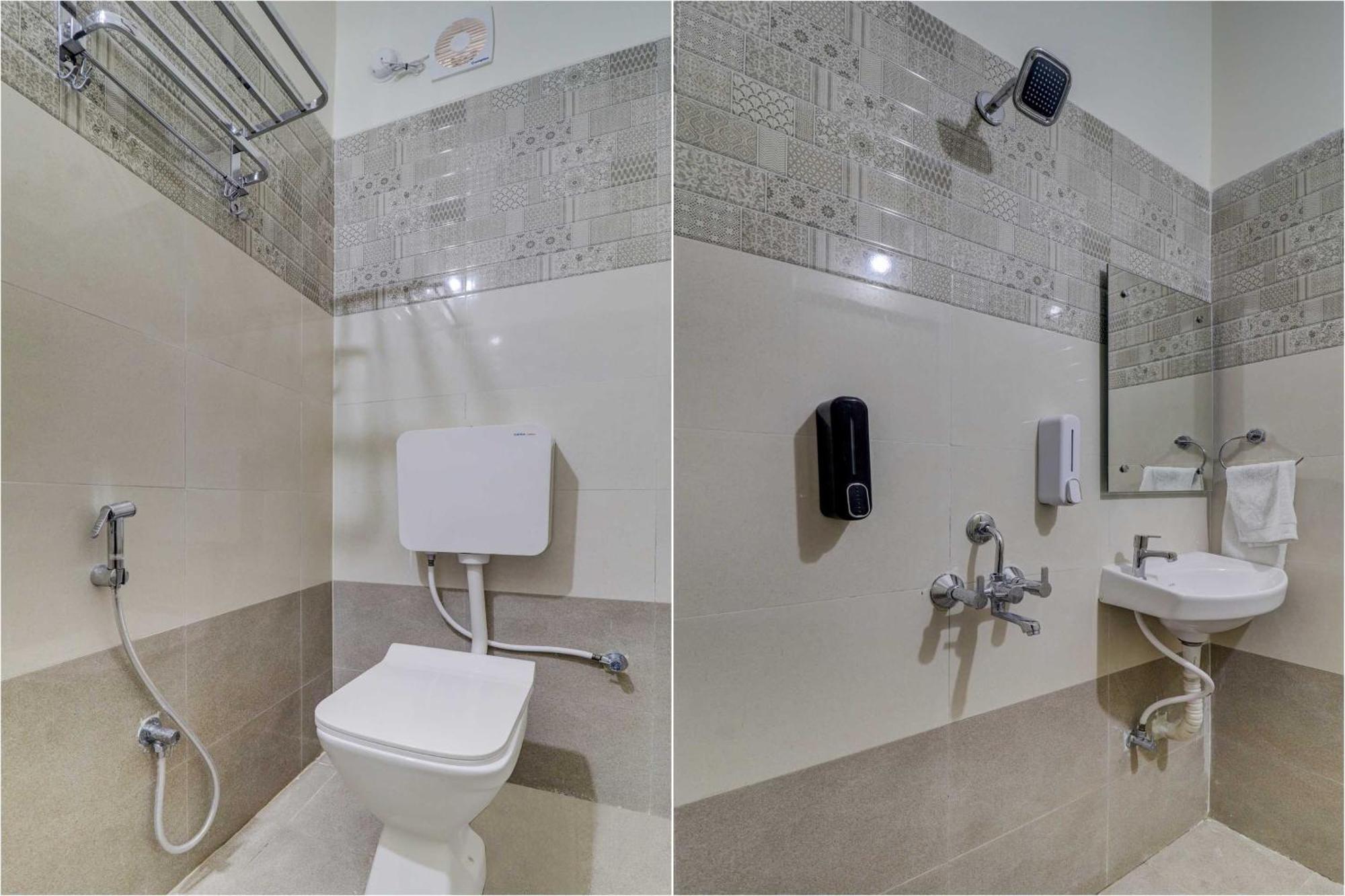 Collection O J Royal Luxury 3* Hyderabad