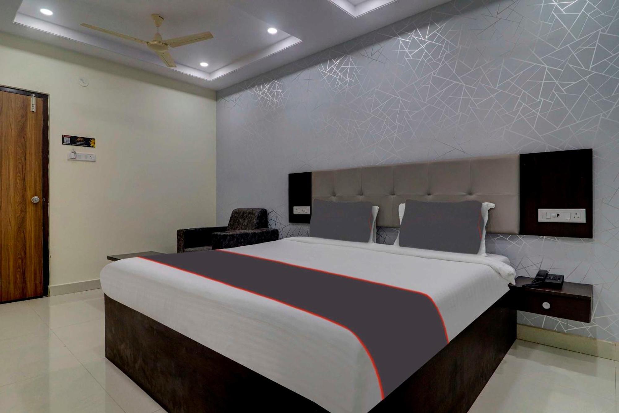 Hotel Collection O J Royal Luxury Hyderabad