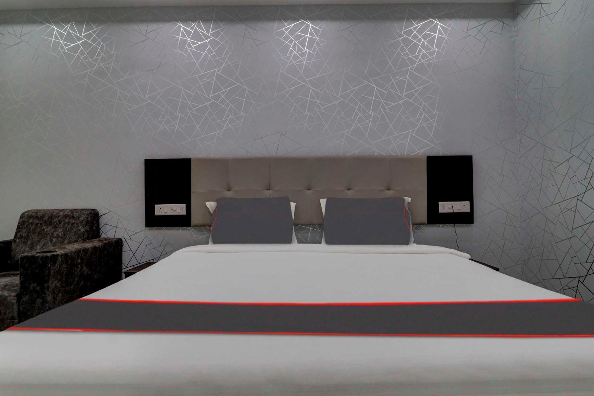Collection O J Royal Luxury Hyderabad